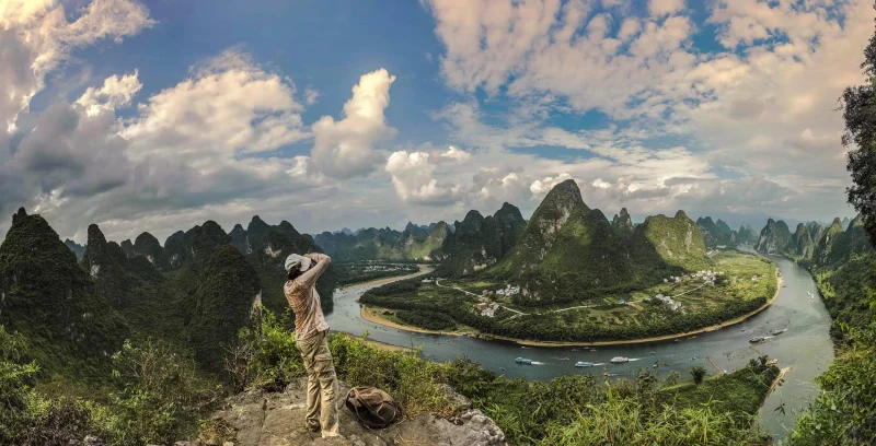Half-Day Xianggong Hill Sunrise Photography Tour