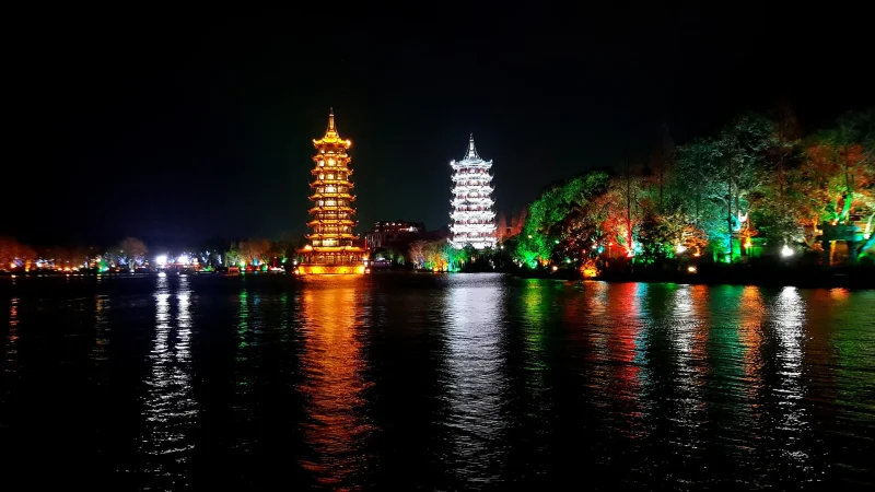 1.5-Hour Guilin Night Cruise: Explore the Two Rivers & Four Lakes